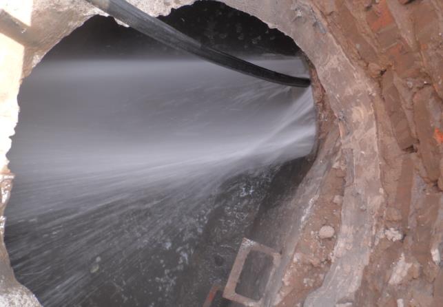 易县抽化粪池公司为您专业解答下管道清淤的知识