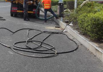 易县抽化粪池公司分享下管道清洗以及清理化粪池的知识点